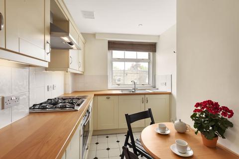 2 bedroom terraced house for sale, Royal Avenue, London SW3