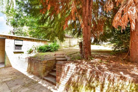 undefined, Rochester Drive, Bexley, Kent