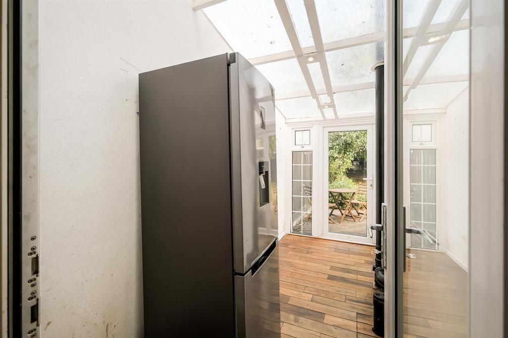 12 Latimer Avenue-21 web.jpg