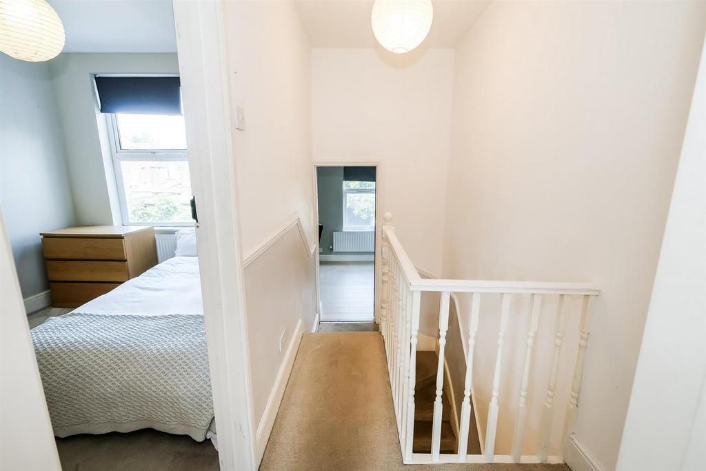 12 Latimer Avenue-25 web.jpg