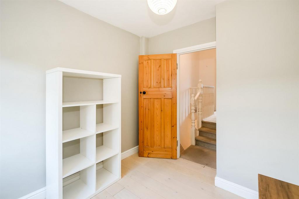 12 Latimer Avenue-29 web.jpg