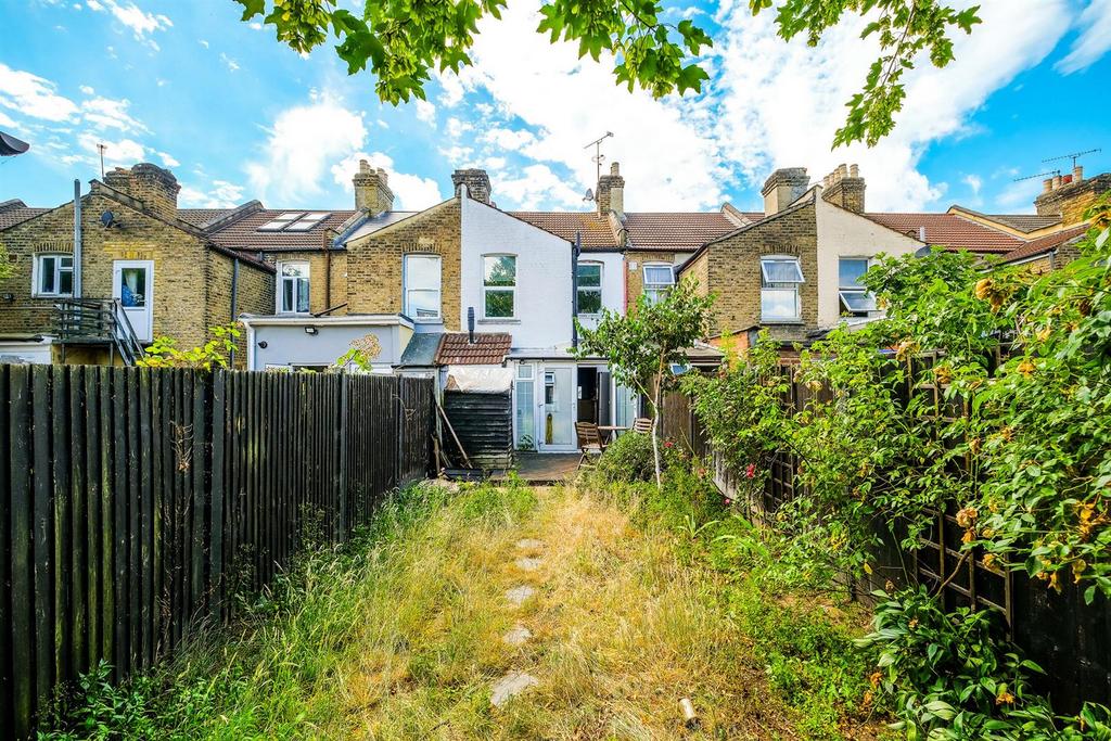 12 Latimer Avenue-20 web.jpg
