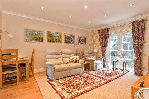 21 Archbishops Crescent, Gillingham, ME7 2WL