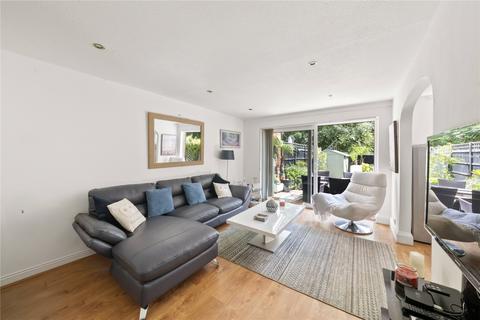 3 bedroom house for sale, Brickett Close, Ruislip HA4