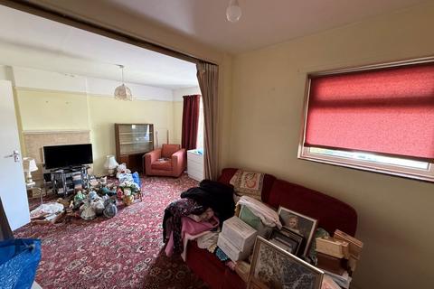 31 Chingley Close, Bromley, BR1 4NR