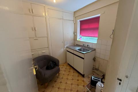 31 Chingley Close, Bromley, BR1 4NR