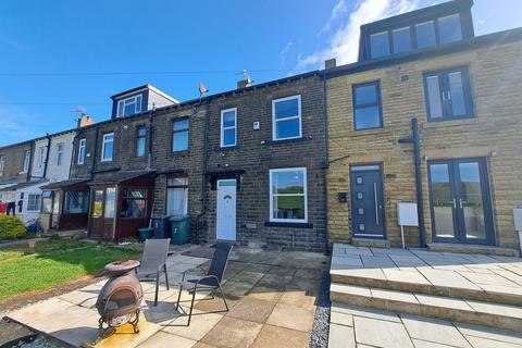 2 bedroom terraced house to rent, West Avenue, Allerton, Bradford, BD15