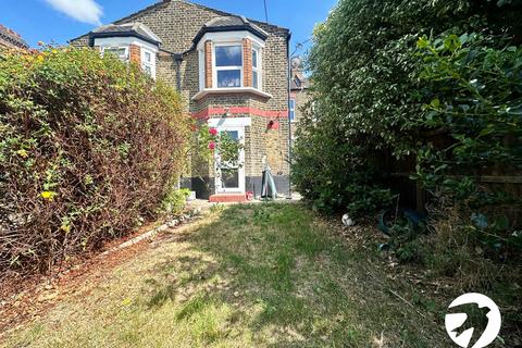 Flat B, 98 Albacore Crescent, London, SE13 7HP