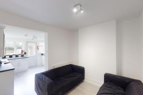 undefined, 5 bed 5 En Suite £115pppw excl bills 25/26 Academic Year