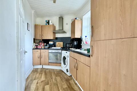 2 bedroom terraced house for sale, Calder Banks, Bradford BD13