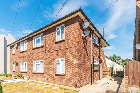 87 Winterbourne Road, Thornton Heath, CR7 7QY