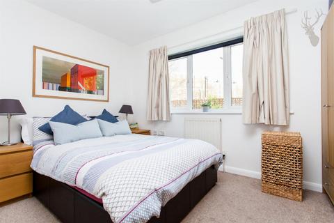 Flat 1, 42 Belton Way, London, E3 4GA