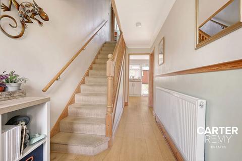 3 bedroom terraced house for sale, Shepeshall, Basildon, SS15