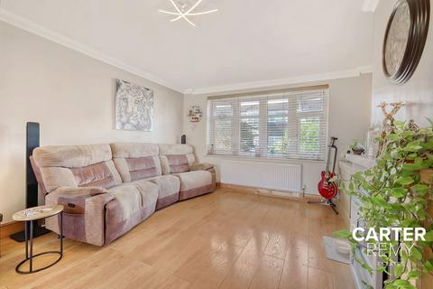 3 bedroom terraced house for sale, Shepeshall, Basildon, SS15