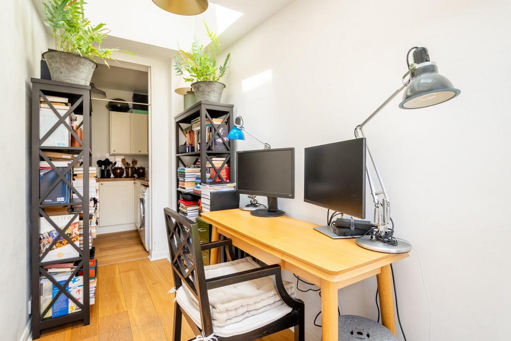 27a Brunswick Street BA1 6 PQ-19.jpg