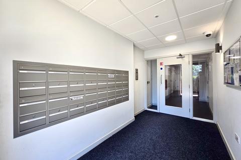 2 bedroom flat for sale, Havelock Road,  Southall, UB2