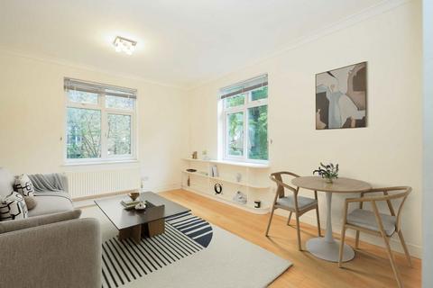2 bedroom flat for sale, Canfield Gardens, London NW6