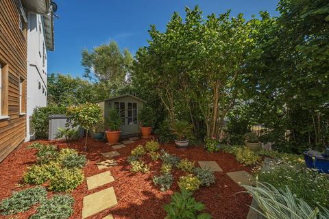 2 bedroom ground floor flat for sale, Granville Way, Sherborne