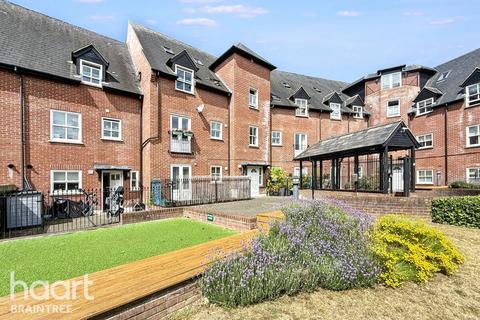 2 bedroom flat for sale, Haslers Place, Dunmow
