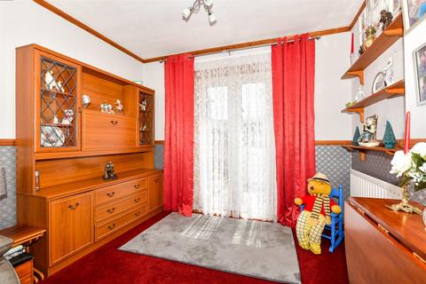 3 bedroom terraced house for sale, Newtown Green, Ashford TN24