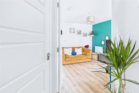 54 Coronel Close, Swindon, SN3 4FW