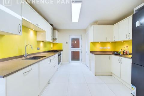 44 Bromley Crescent, Ruislip, HA4 6PG
