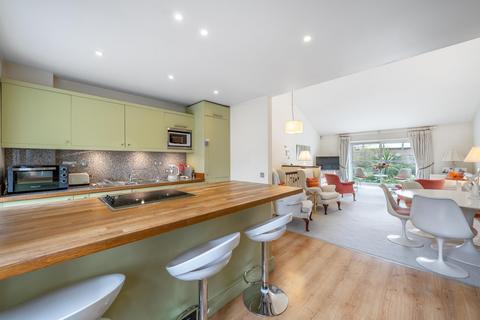 undefined, Graces Mews, Abbey Road, St John's Wood NW8