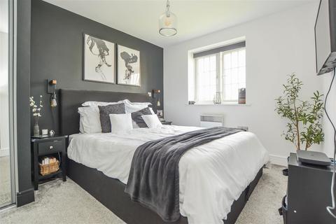 14 Henry Manning House Milan Walk, Brentwood, CM14 4JQ