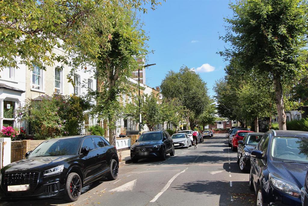 Sydner Road, N16