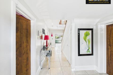 3 bedroom semi-detached house for sale, Home Farm Road, Brookmans Park
