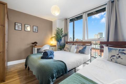 2 bedroom flat to rent, 48 Mason Way