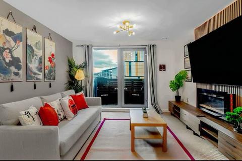 2 bedroom flat to rent, 165 Granville Street