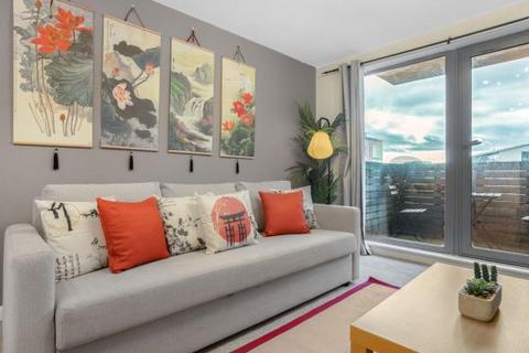 2 bedroom flat to rent, 165 Granville Street