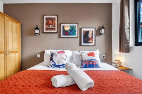 2 bedroom flat to rent, 165 Granville Street