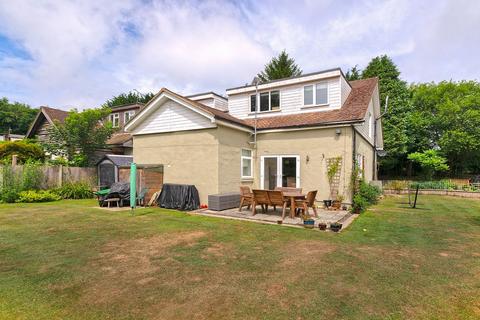 4 bedroom semi-detached house for sale, Westerham Hill, Westerham TN16