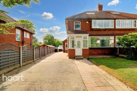 undefined, Thorn Lane, Leeds