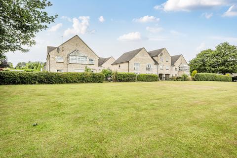 3 bedroom flat for sale, Lakeside Approach, Barkston Ash, Tadcaster, North Yorkshire, LS24
