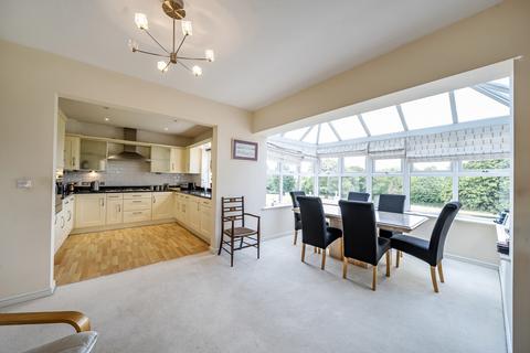 3 bedroom flat for sale, Lakeside Approach, Barkston Ash, Tadcaster, North Yorkshire, LS24