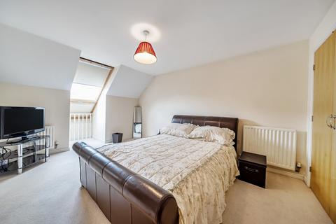 3 bedroom flat for sale, Lakeside Approach, Barkston Ash, Tadcaster, North Yorkshire, LS24