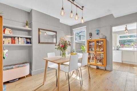 62 Edward Road, Croydon, CR0 6DY
