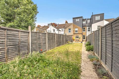 62 Edward Road, Croydon, CR0 6DY