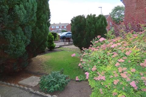undefined, Rutherford Close, Guide Post