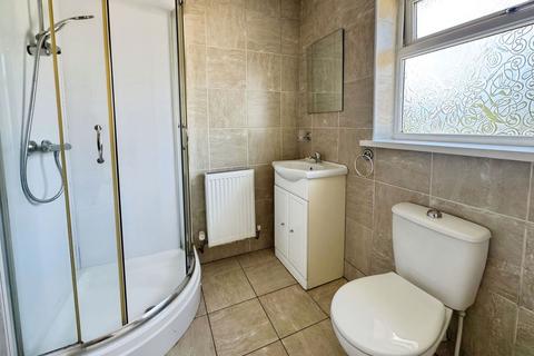 33 Brynglas, Caerphilly, CF83 2PJ