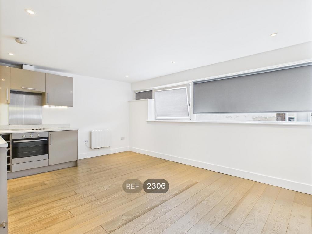 Kitchen / Living area