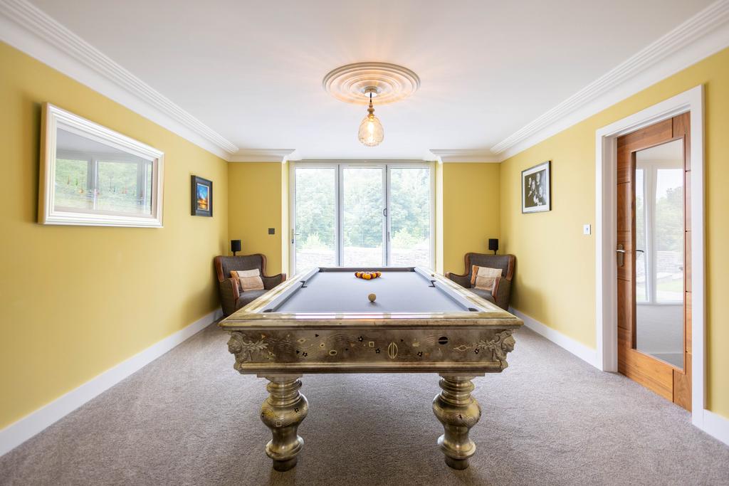 Snooker room/second reception room