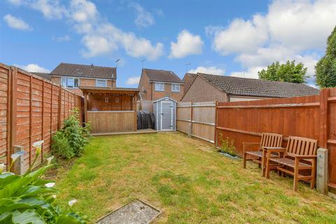 2 bedroom end of terrace house for sale, Hazelhurst Crescent, Horsham RH12