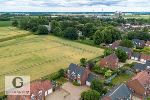 8 Broadland Views, Cantley, Norwich, NR13 3QH