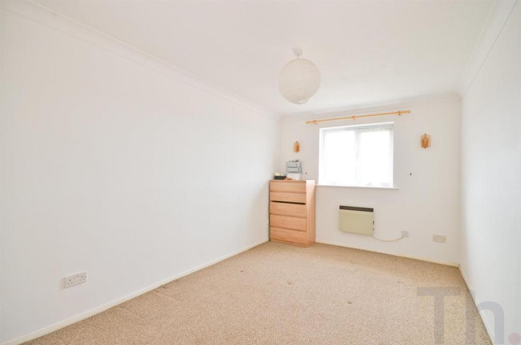 N C6 A 7 RU00yg PVJs R9a PFA