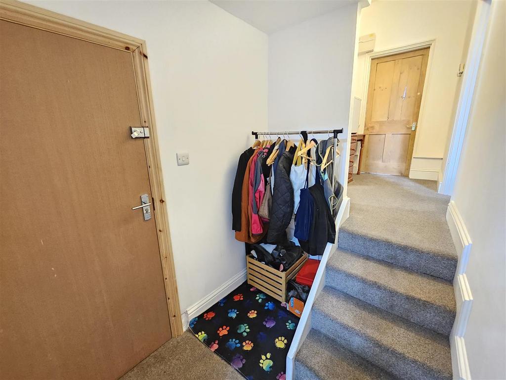 Hall.jpg