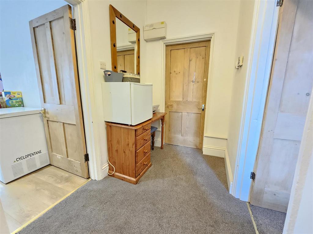 Entrance Hall.jpg
